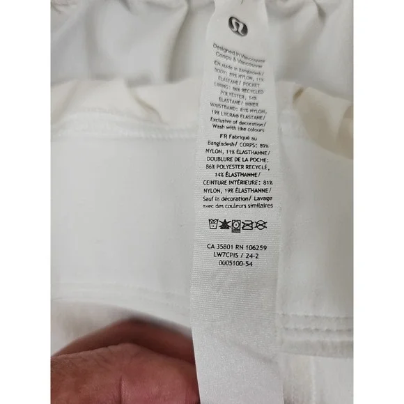 Lululemon Stretch Woven Relaxed-Fit High-Rise Shorts 4" Size Small Bone W7CPIS - Picture 7 of 9